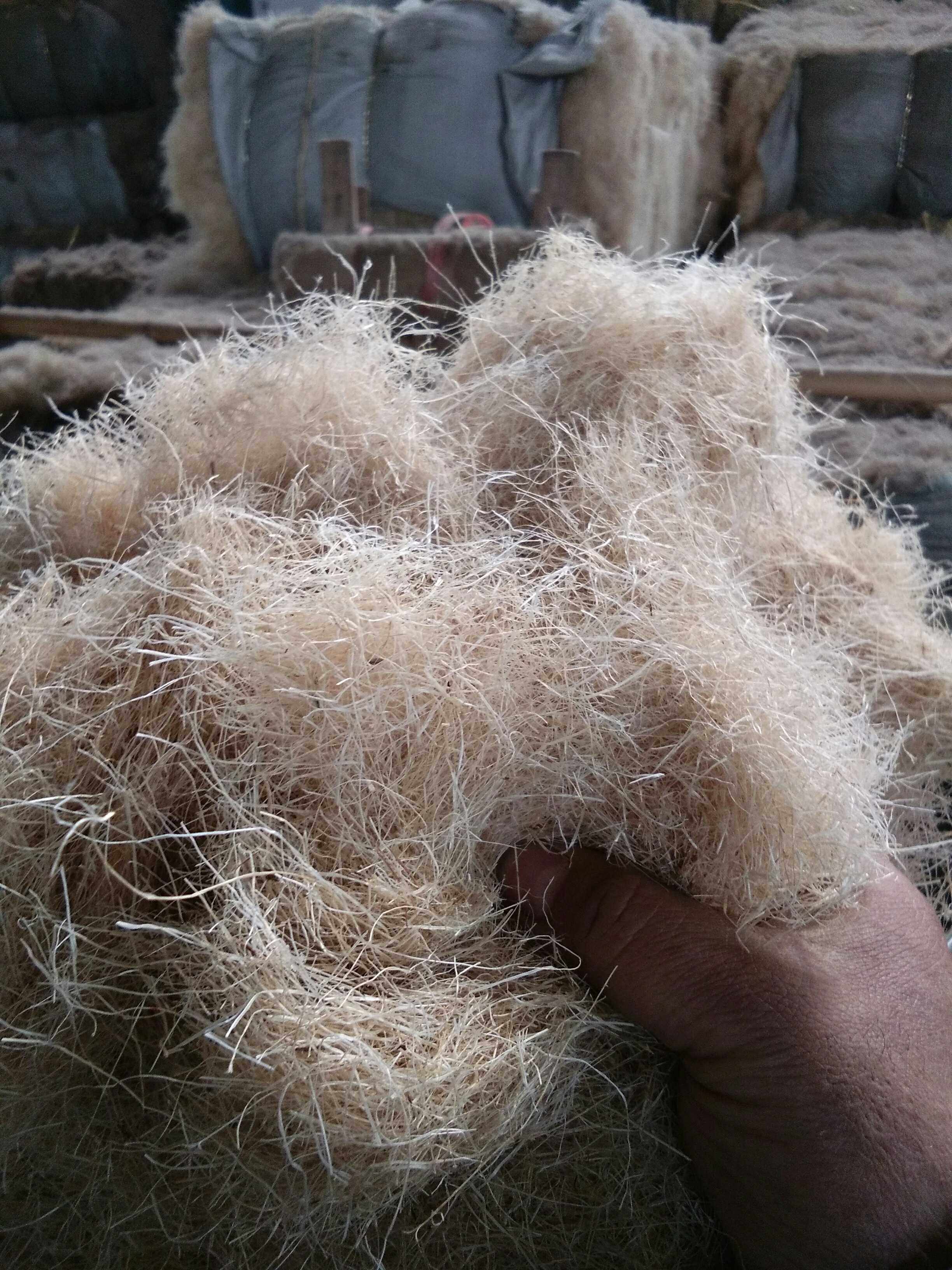 剑麻古建筑专用白麻刀厂价五斤起包纤维防裂基础建材基础材料