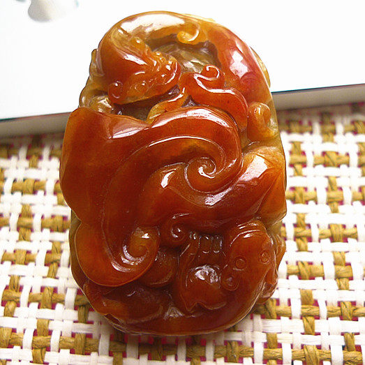 天然翡翠帝王红龙水润促销带证1005手镯