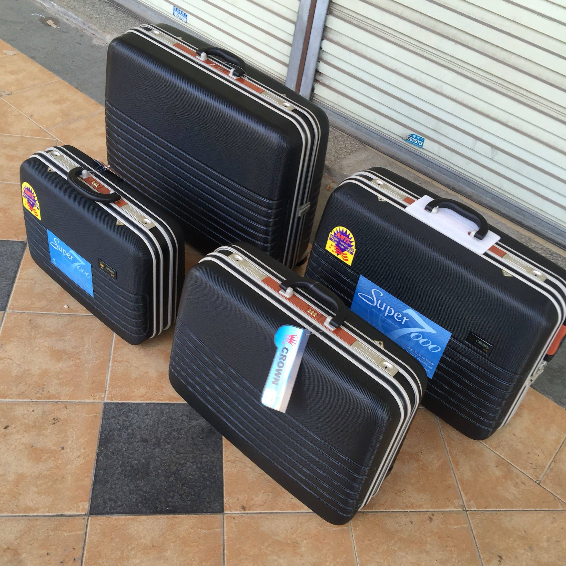 厂家直销全新超值锁扣皇冠行李箱手提公文包拉杆箱旅行箱