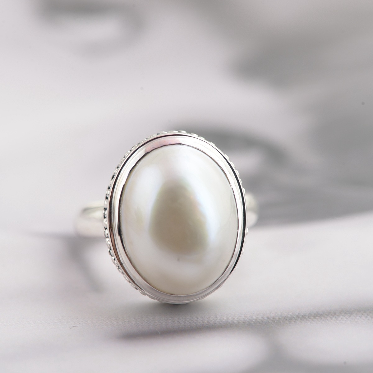 纯银银泰复古女首饰品鸽子蛋珍珠时尚戒指大气戒指