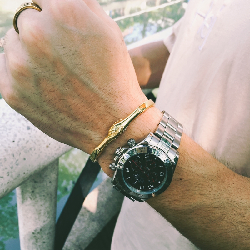 欧美创意首饰品牵手男女士开口手环学生潮牌情侣握手复古钛钢手镯