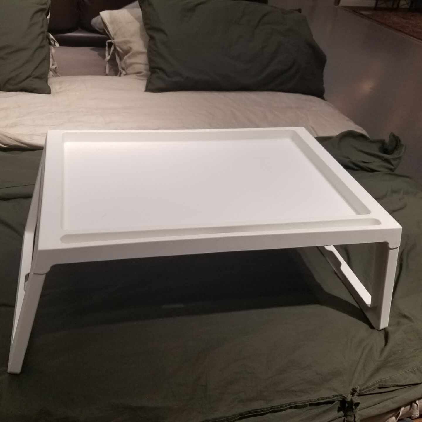 宜家丽普克床用餐懒人笔记本床上餐桌折叠学生折叠桌