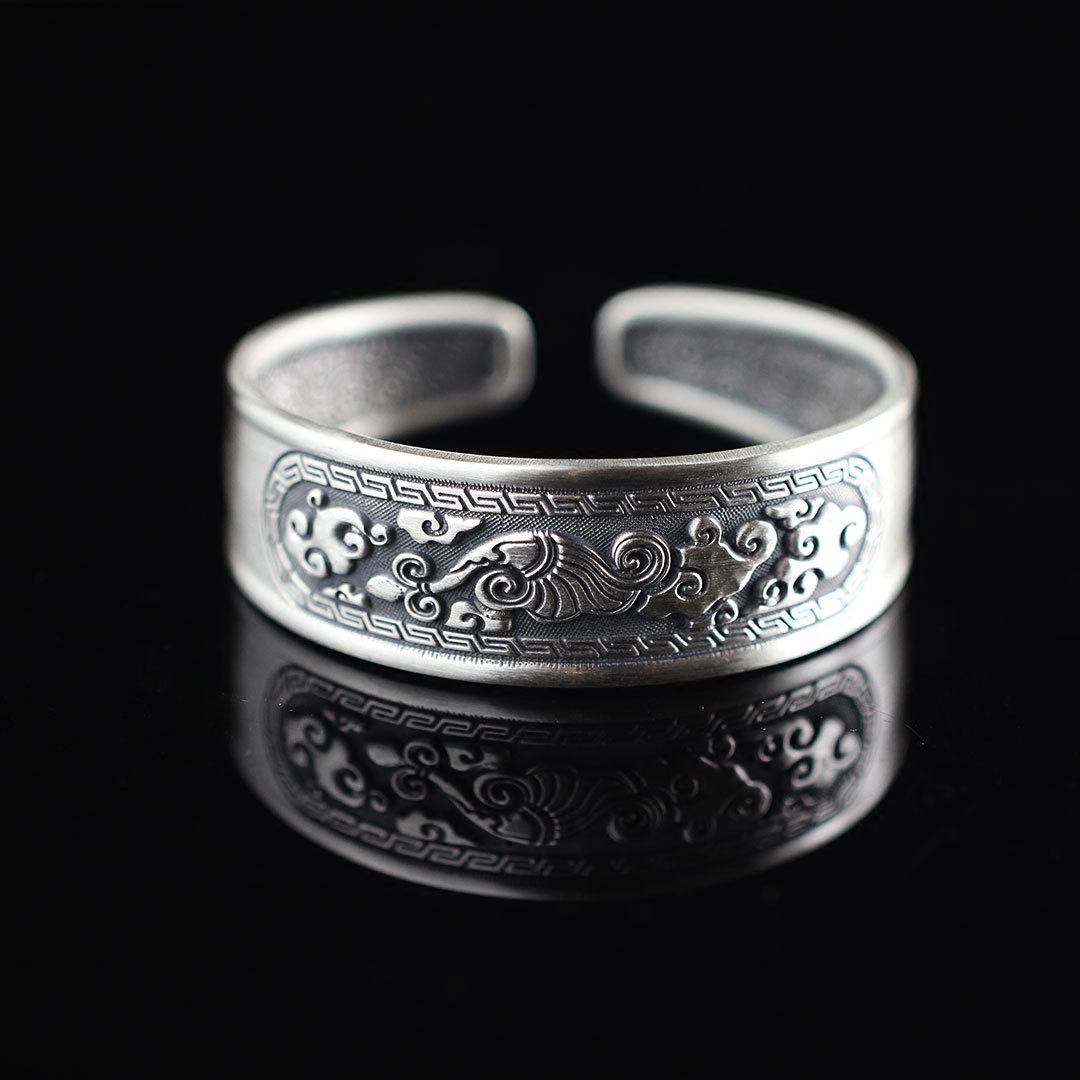 s999足银复古手工錾刻雕花纹拉丝祥云高档个性女士纯银活开口手镯