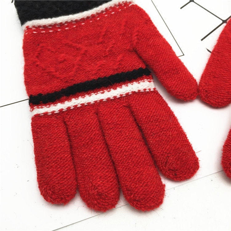 新款女士普通针织五指手套爱心条纹成人拉毛手套