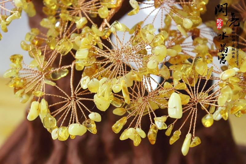 天然琥珀招财树蜜蜡水晶树发发财树金蝉聚宝大号镇摆件