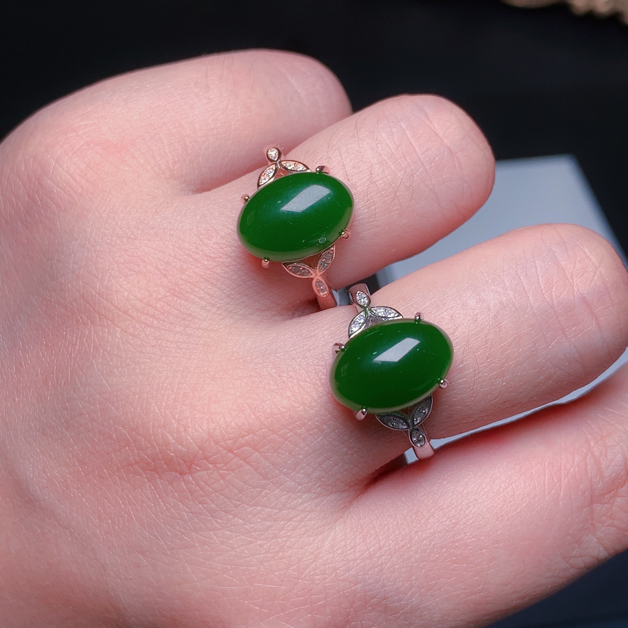 天然老坑和田碧玉戒指s925纯银简约冰种菠菜戒指