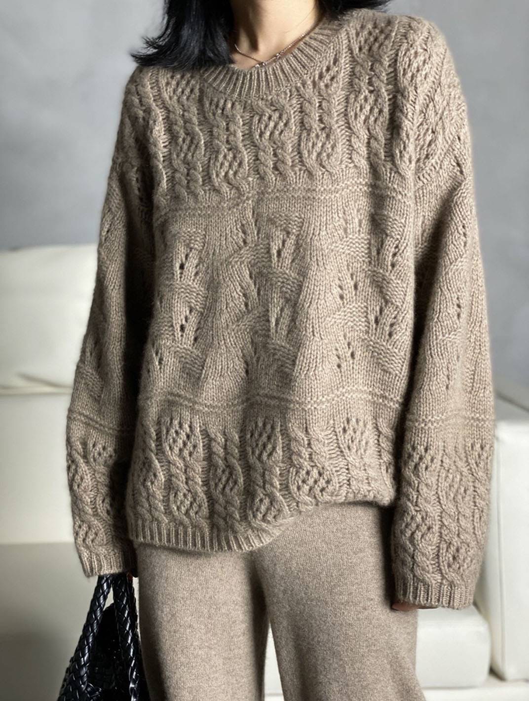 麻花羊绒针织毛衣2020年秋季新款时尚宽松圆领毛针织衫