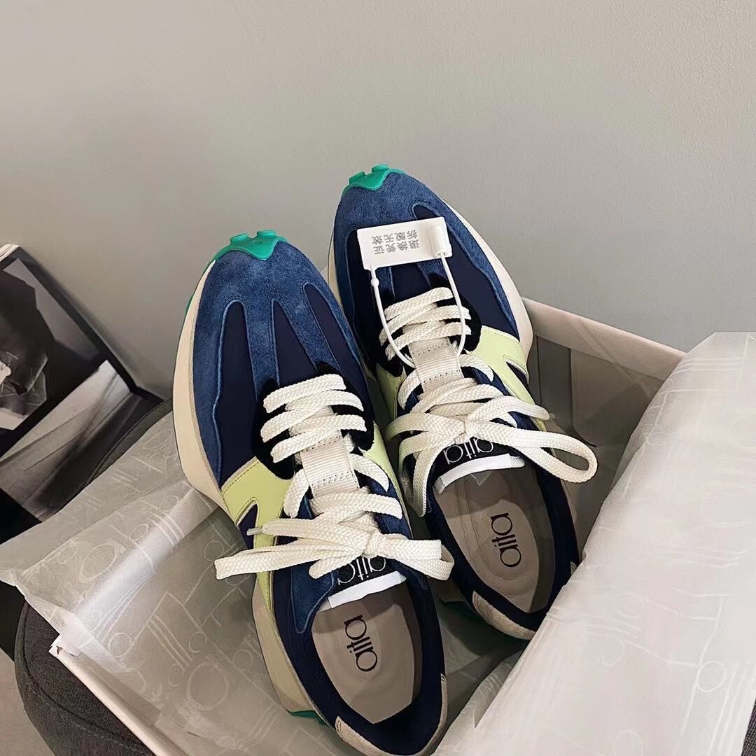 2022aita啊爆款阿甘鞋年艾塔新款老爹板鞋百搭舒适时尚休闲鞋