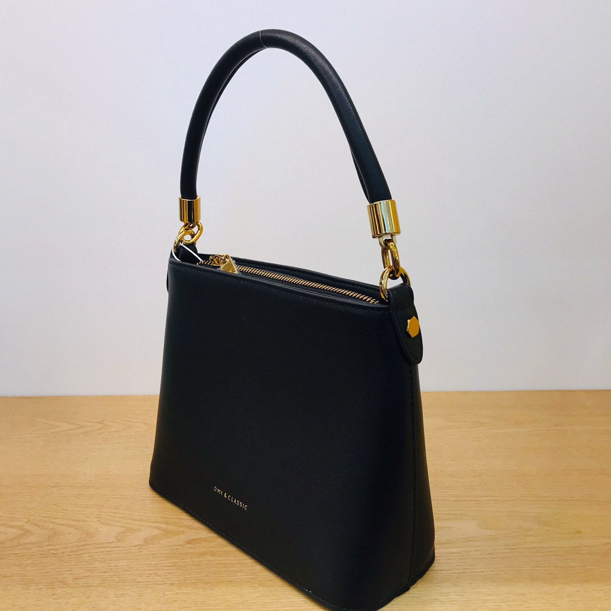 omi欧米女包2021新款时尚单肩斜挎包百搭韩版通用款女包