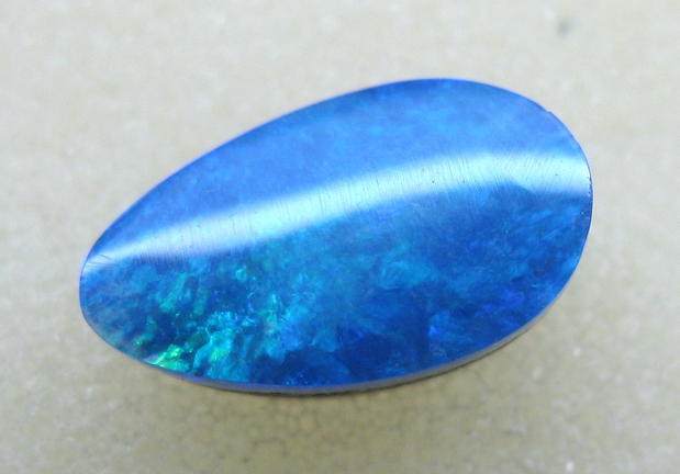 促销彩色宝石五彩欧泊裸石1.34克拉吊坠戒指耳钉其他