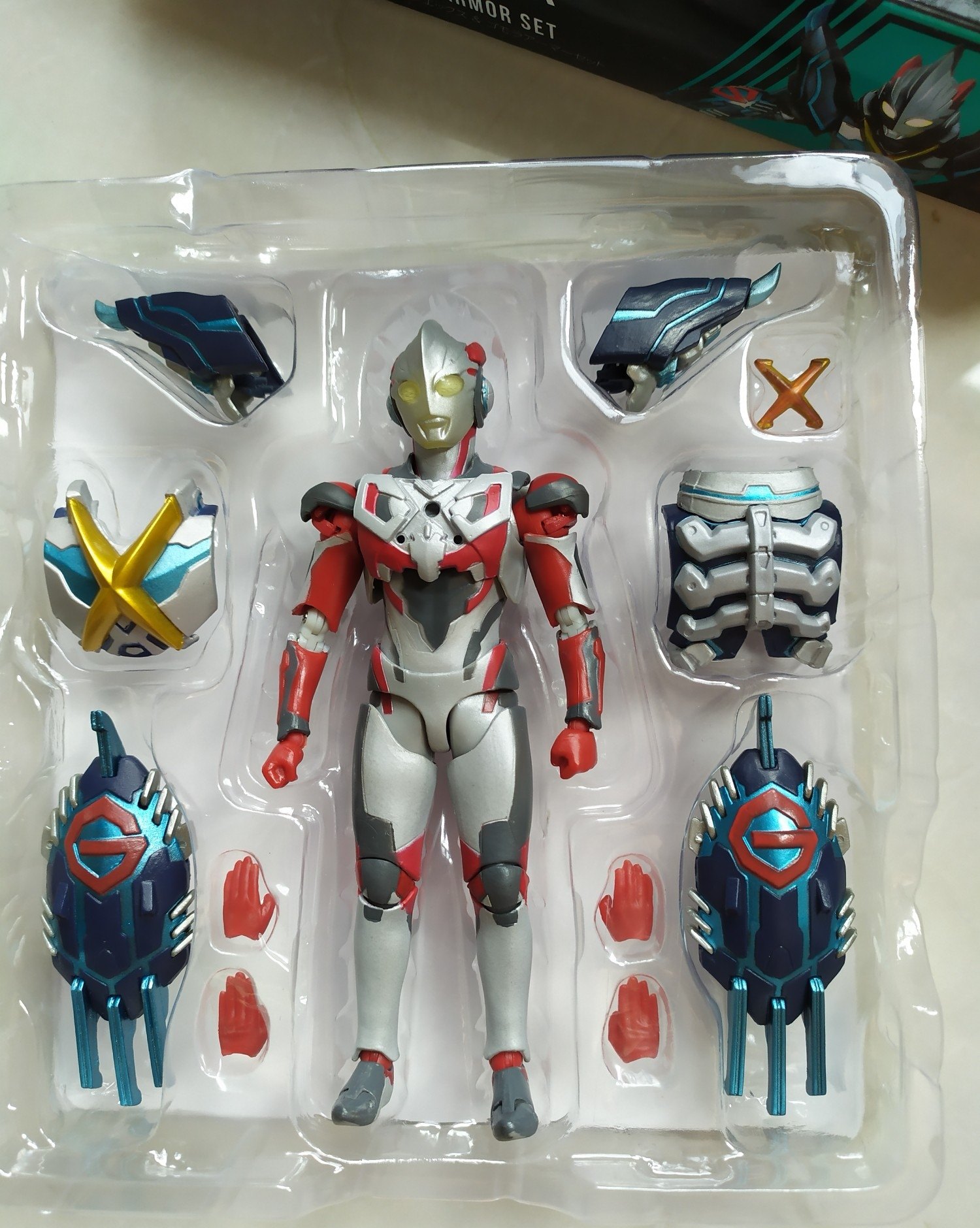 模型万代shf艾克斯奥特曼ultramanx莫拉发光铠甲手办手办