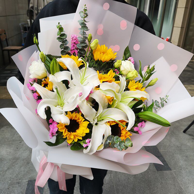 鲜花速递成都向日葵百合百合花花束爱情圣诞节长辈送花鲜花速递(同城)