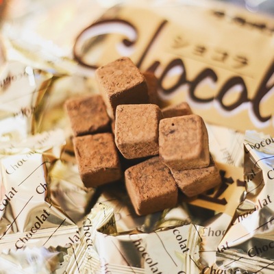 日本进口高冈生巧克力chocolat网红零食高岗情人节原味牛奶巧克力