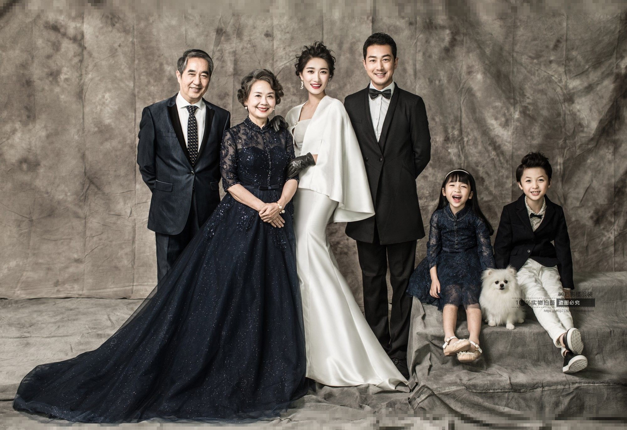 服装新款拍照家庭六口一家韩版主题国风中国亲子装