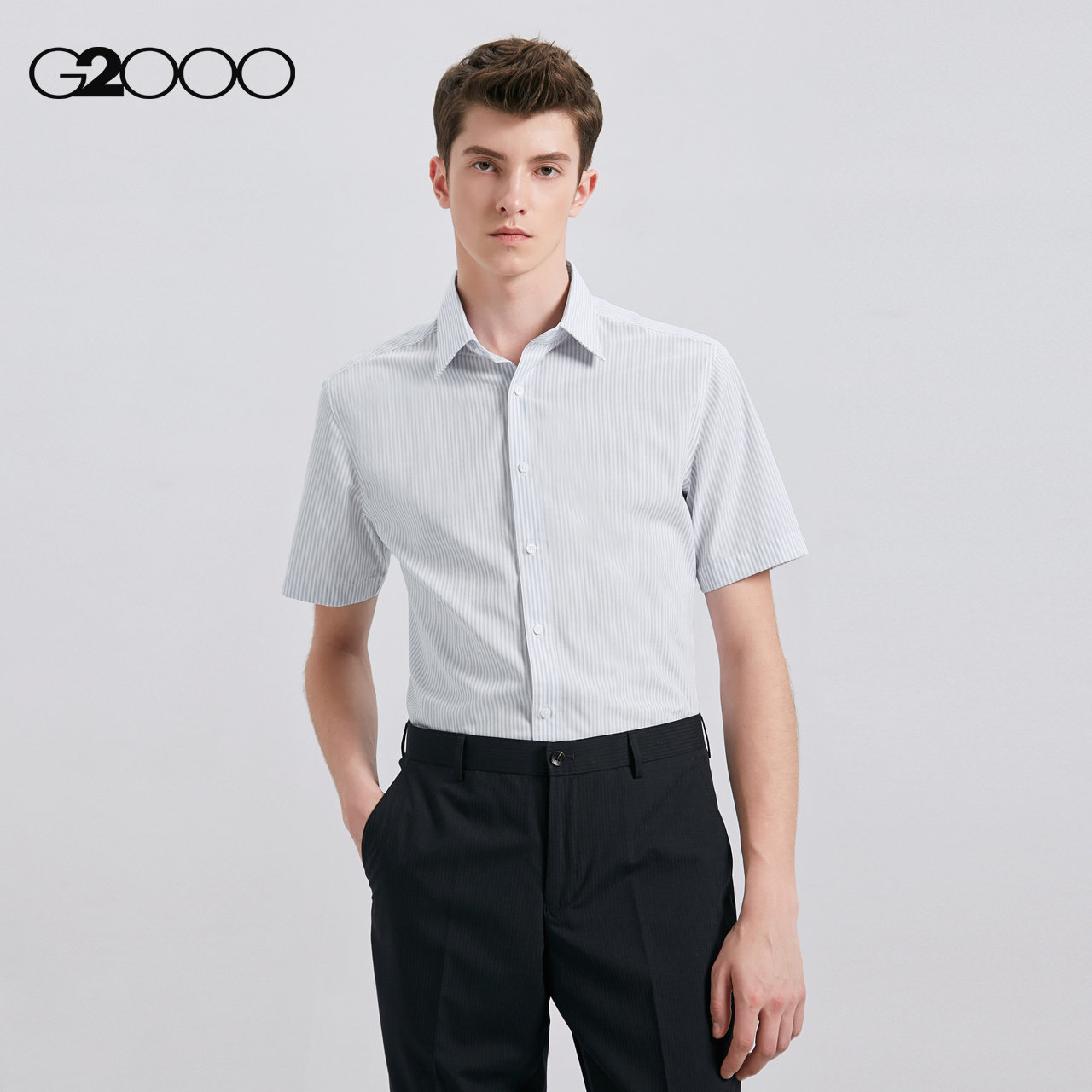 g2000男装竖条纹休闲衬衫 夏季尖领浅紫色修身短袖衬衣