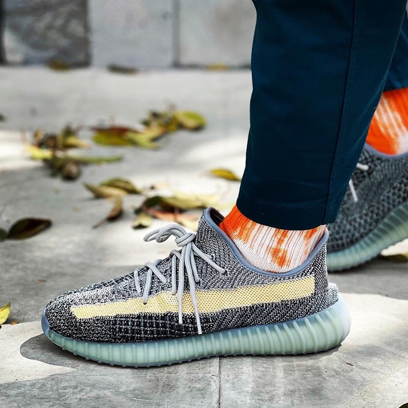 adidasyeezyboost椰子350v2冰蓝水洗单宁休闲跑步跑步鞋