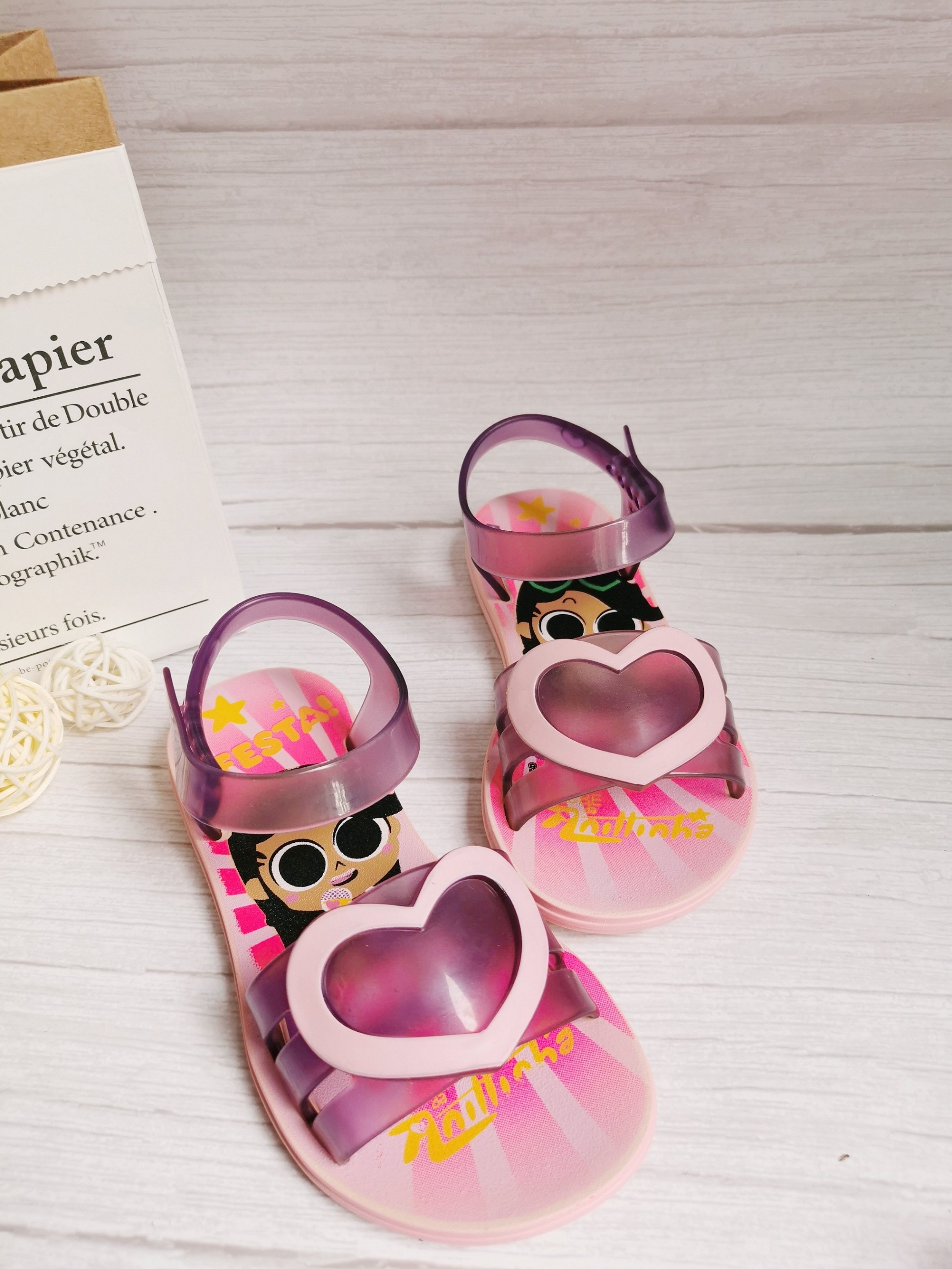 巴西梅丽莎副牌露趾彩色蝴蝶桃心沙滩平底镂空凉鞋