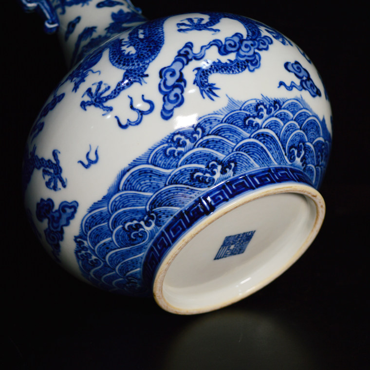 柴窑青花九龙赏瓶酒瓶海水水纹双耳花瓶瓶胆花瓶