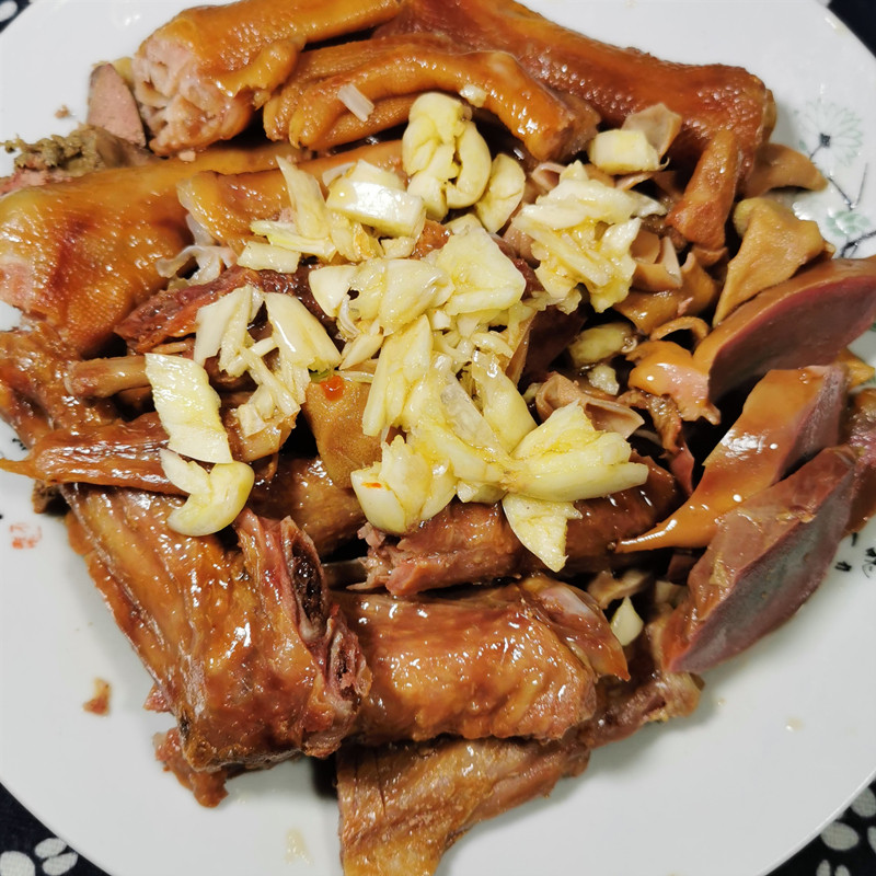 无为安徽特产正宗膀爪鹅爪特色卤味小吃零食鸭肉零食