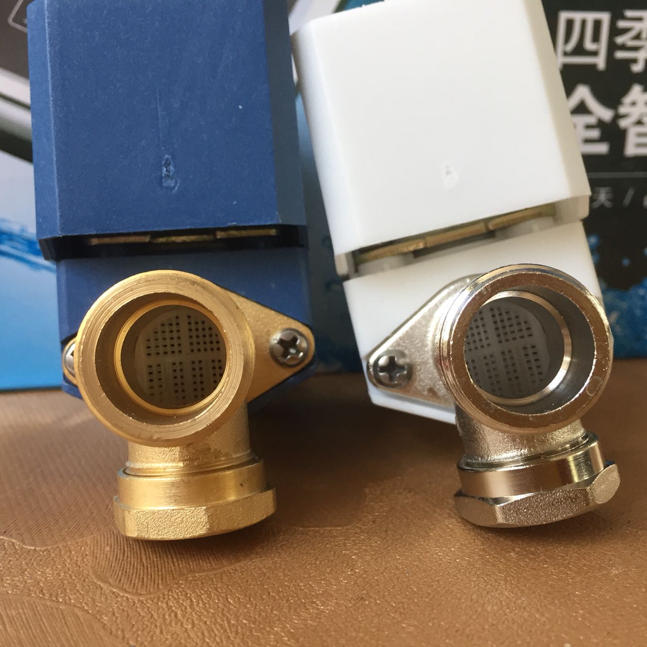 四季沐歌太阳能热水器湘君电磁阀电动阀门无压适用水塔其它