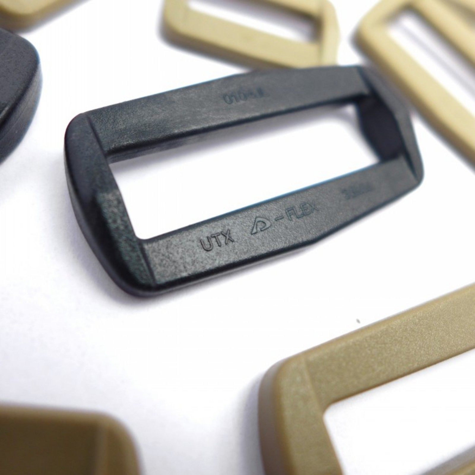 多耐福duraflexutx方扣口型挂扣扣具大量现货防雨罩