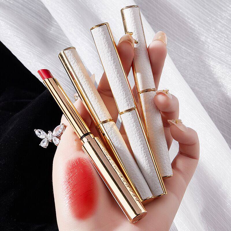 小金皮革韩媛保湿唇膏细管细跟小羊皮管口小羊唇膏