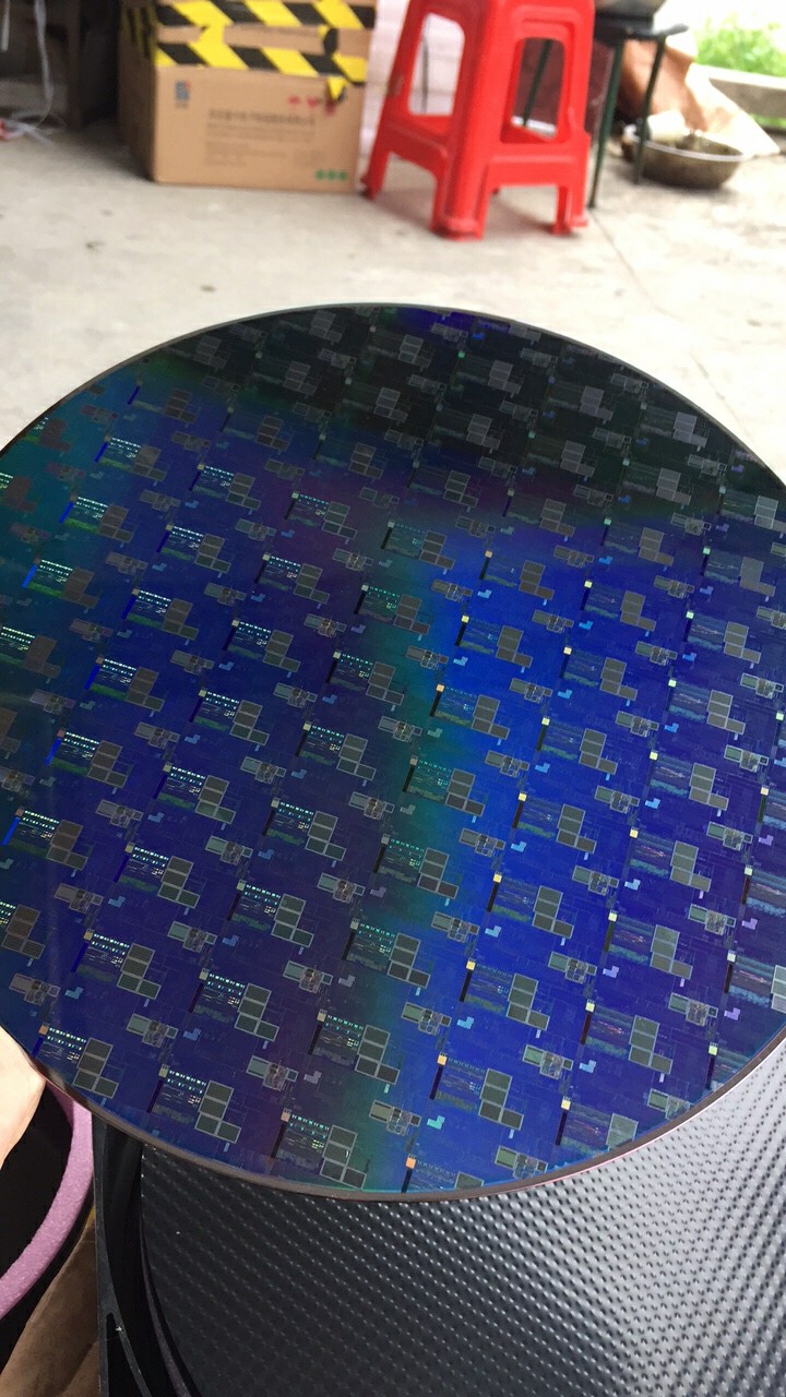 12英寸晶圆wafer光刻片电路芯片半导体硅片摆件展示其它电脑元件