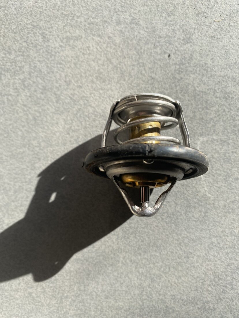 宏光原厂五菱之光荣光节温节温器