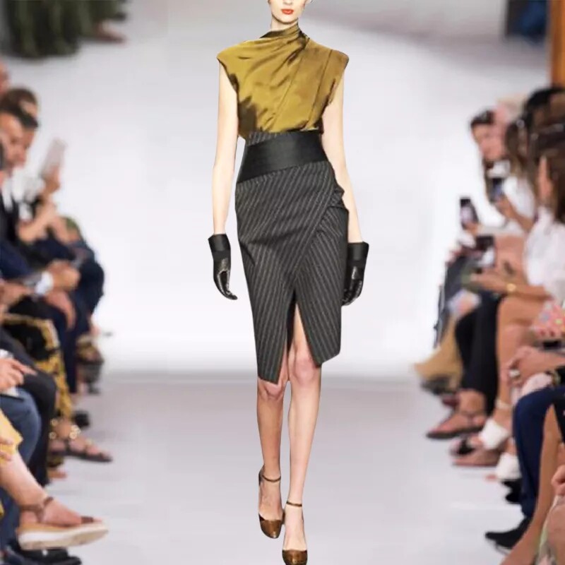 欧美走秀款设计无袖抽褶上衣高腰开叉包半裙套装时尚套装