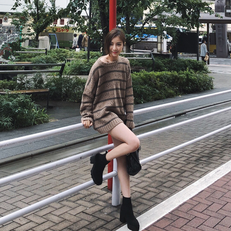 纳塔莉nataliee私服定制之还好等到你镂花条纹马海毛毛衣