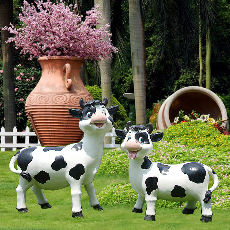 户外幼儿园商场玻璃钢仿真奶牛动物花园农场布置摆件