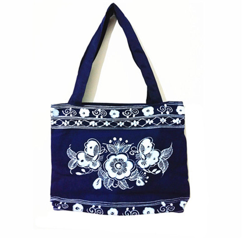 贵州休闲旅行中老年挎女背包双肩手提民族包手提苗族蜡染