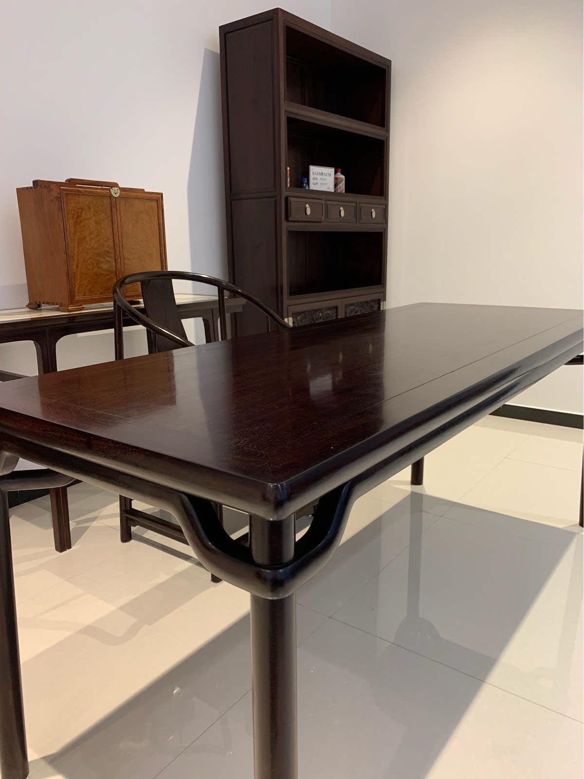 赞比亚新款福州市明清古典红木书桌实木办公桌简约书桌