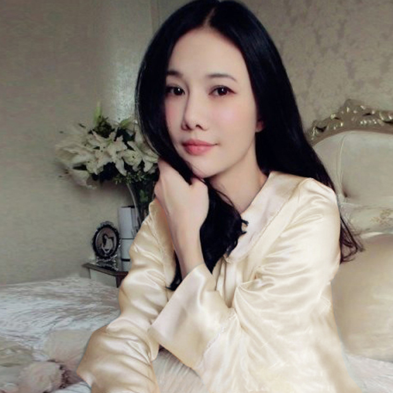 刘美人刘钰懿真丝睡衣长袖上衣性感吊带睡裤三件套装家居服春秋款