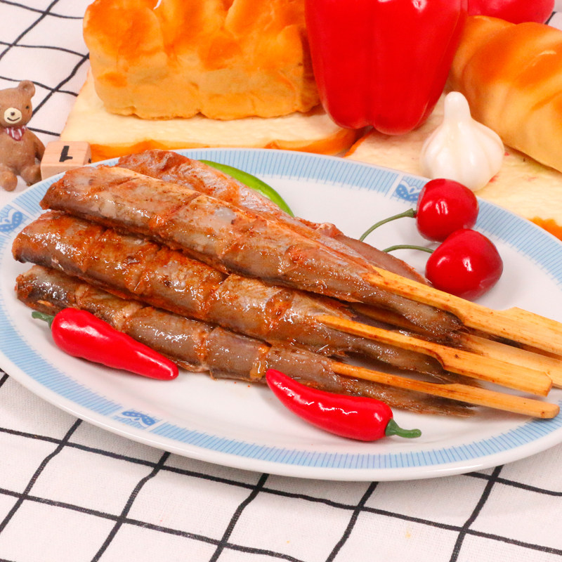 三统万福香辣鳕鱼串深海鱼 无头鱼整条秋刀鱼烧烤油炸小吃