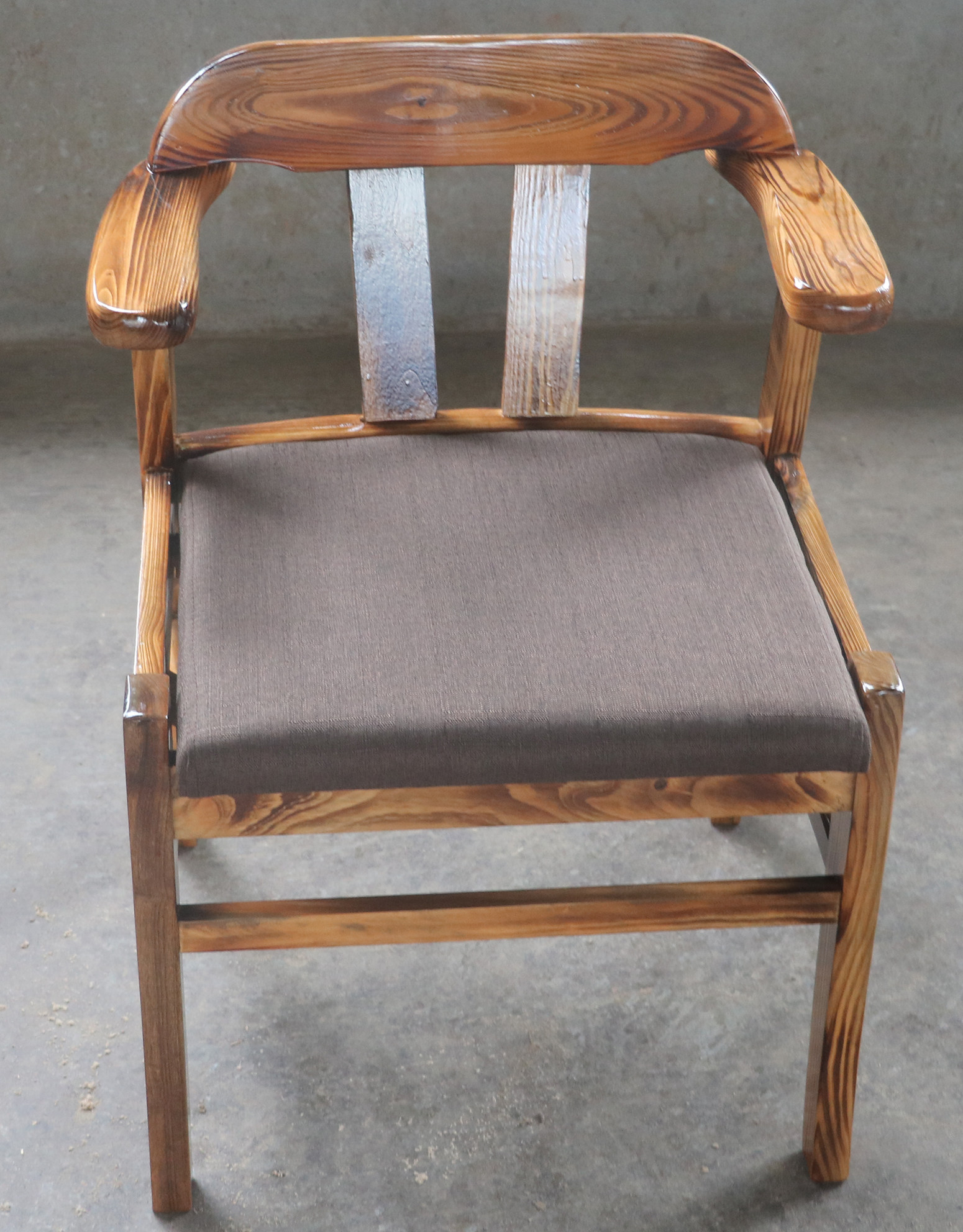 特价实木扶手碳化靠背木椅复古休闲书房木头餐椅