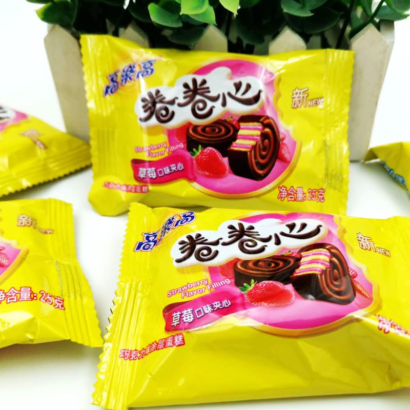 高乐高卷卷心代可可脂巧克力涂层夹心蛋糕西式糕点零食满20个包邮