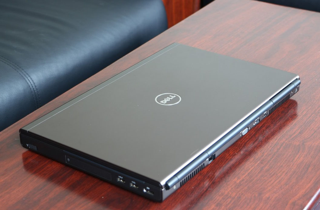 dell戴尔m6700二手笔记本电脑m6600游戏戏本m4800移动笔记本电脑