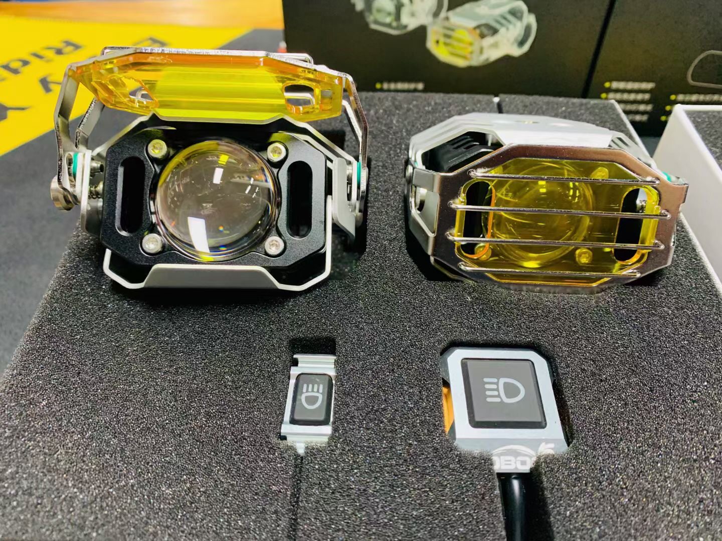 vespa萝卜loboo摩托车射灯改装配件超亮led爆闪摩托车车灯