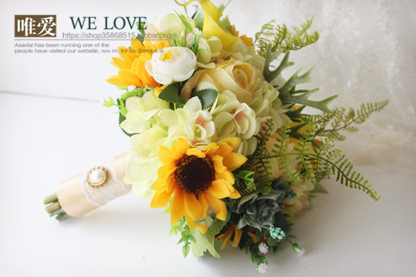 welove设计森系马蹄莲太阳花向日葵新娘手捧花结婚摄影婚礼包邮