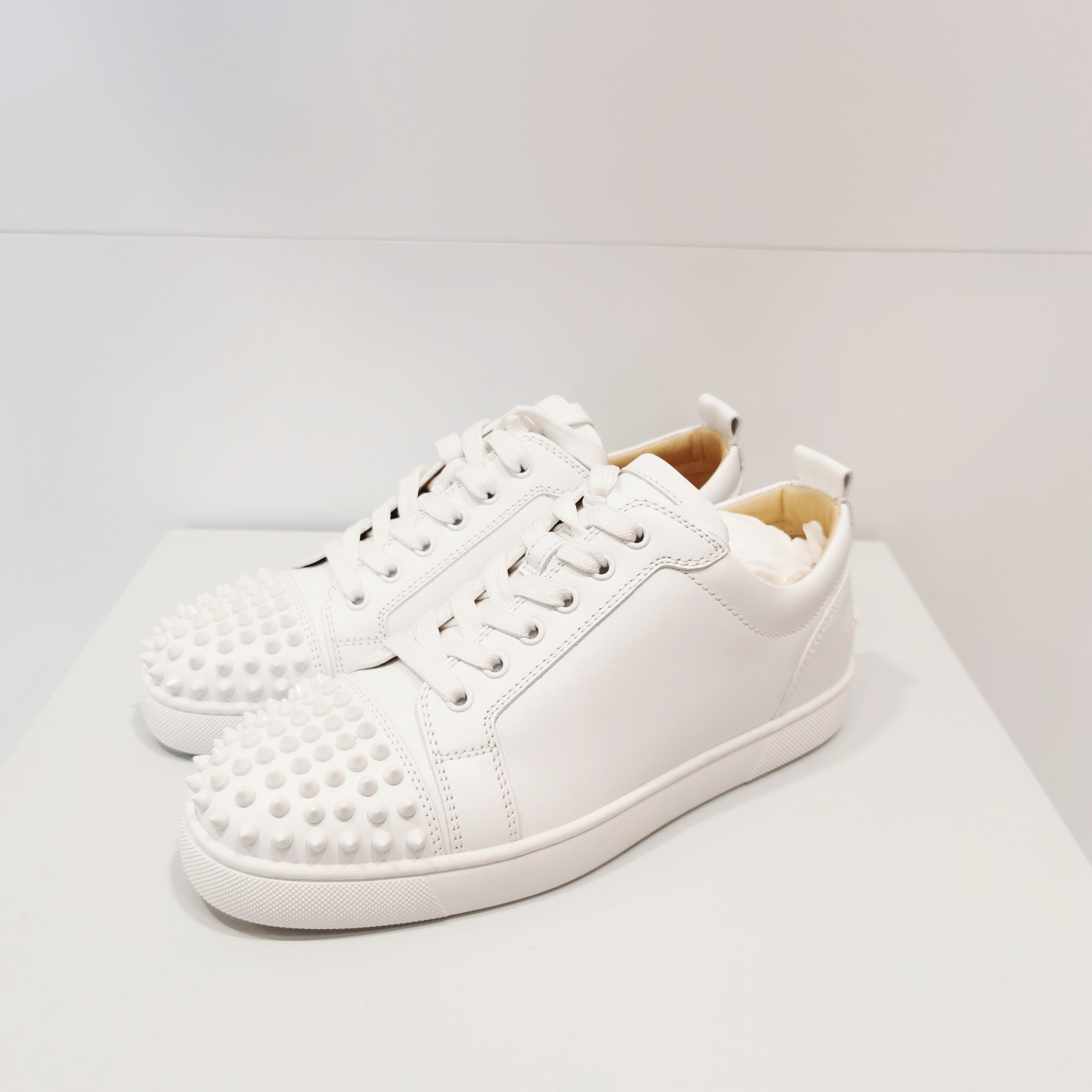 christianlouboutin鞋头满钉红小白鞋cl一脚脚蹬铆钉休闲时尚休闲鞋