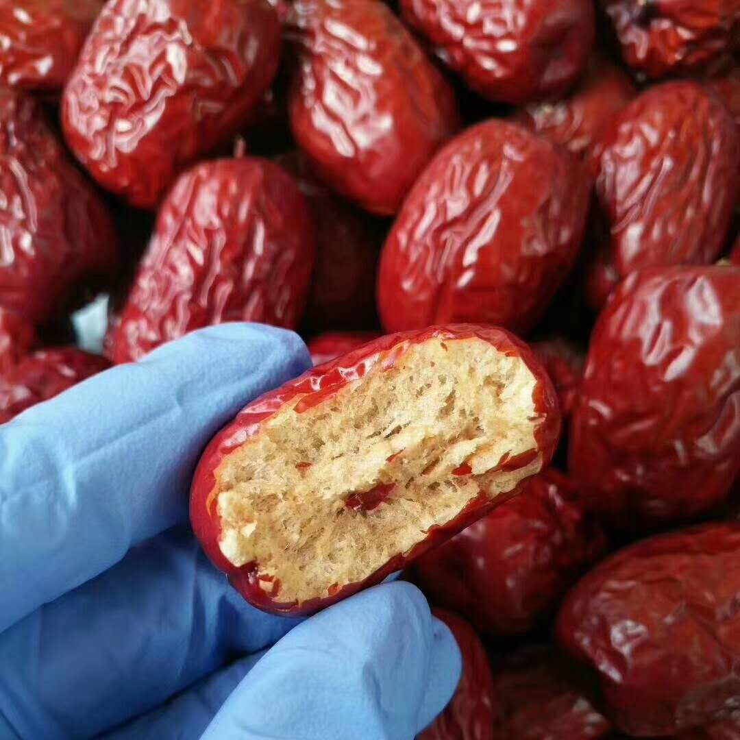 新疆优质若羌红枣1kg瓷实醇香枣胡细小久煮不烂航空包邮掌柜推荐