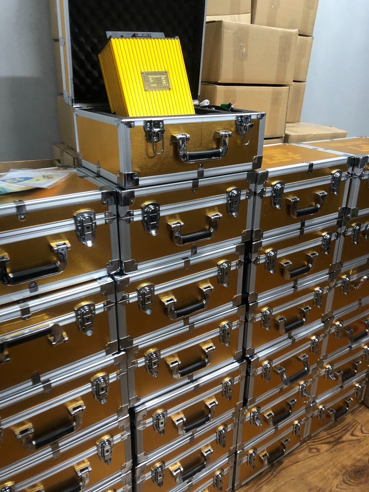 apt801200控制器apt1001400961000809008412009680080550490驱动器