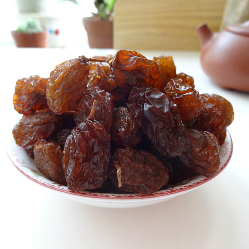 有籽木纳格雪莲果葡萄干500g新疆特产干果吐鲁番散装大粒红提子干