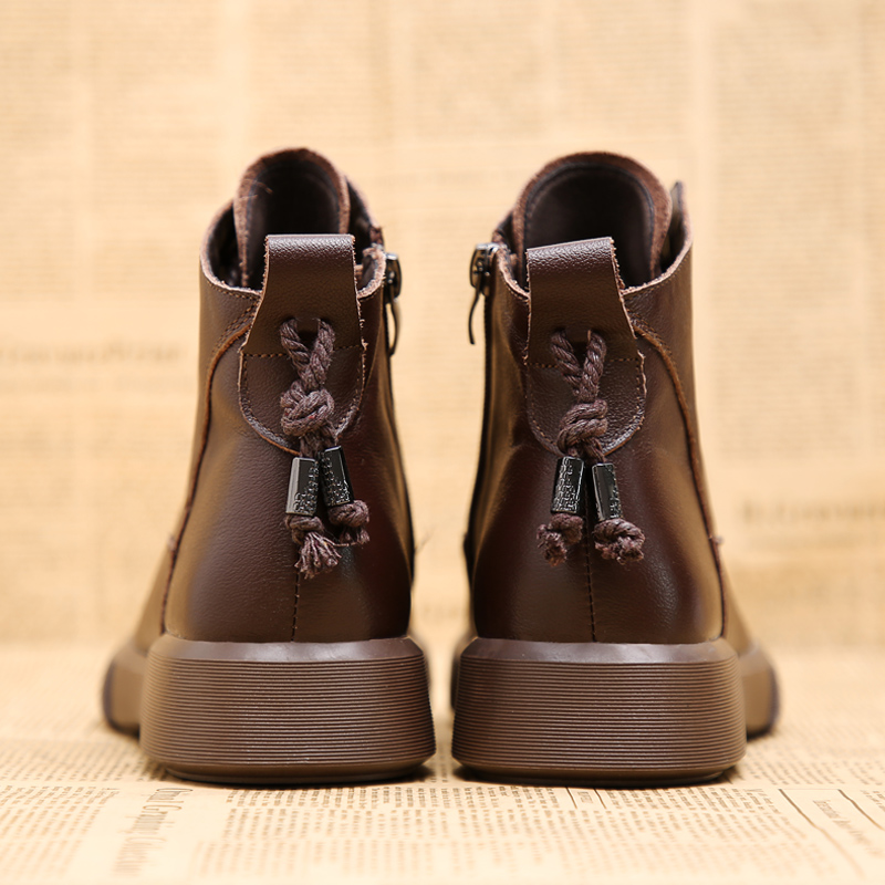 马丁靴女鞋子2021新款真皮百搭秋冬大码厚底复古平底英伦风短靴子