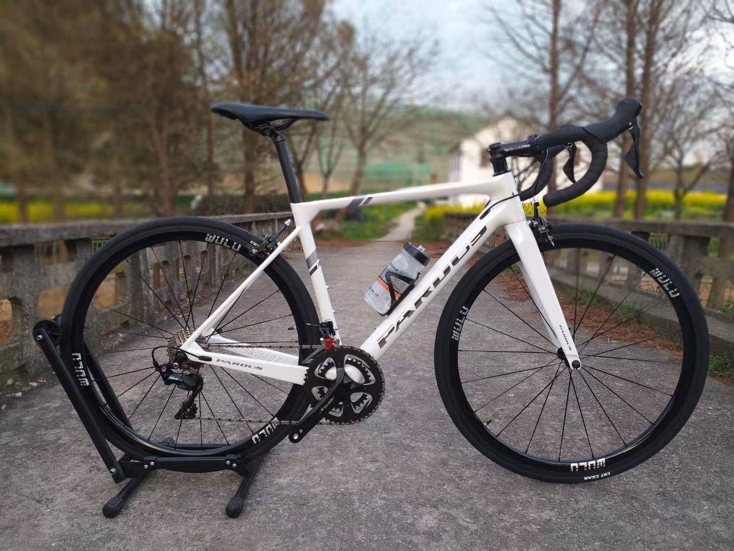 瑞豹pardusrobinsport知更鸟碳纤维公路自行车r7000套件公路自行车