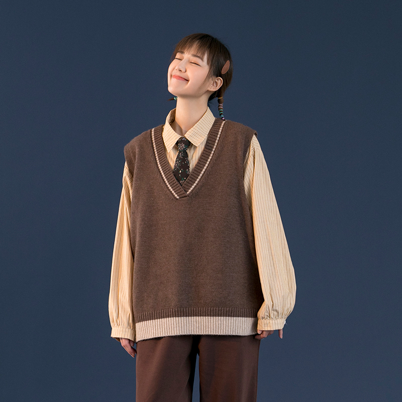 针织马甲女春季2022日系宽松外穿V领无袖上衣慵懒风薄款毛衣背心