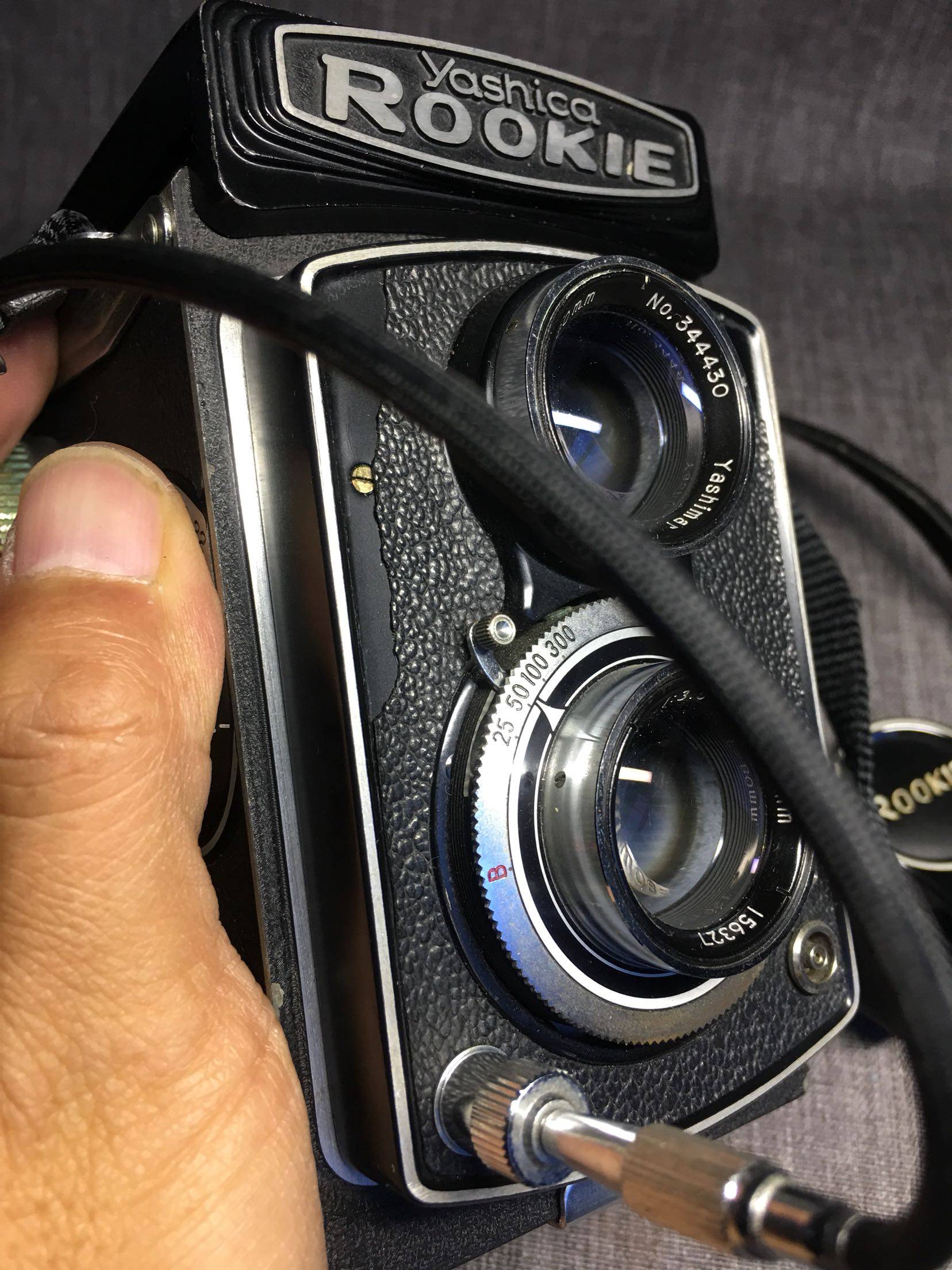yashica雅西卡rookie120双反胶片胶卷功能复古中古黑色金属旁轴相机