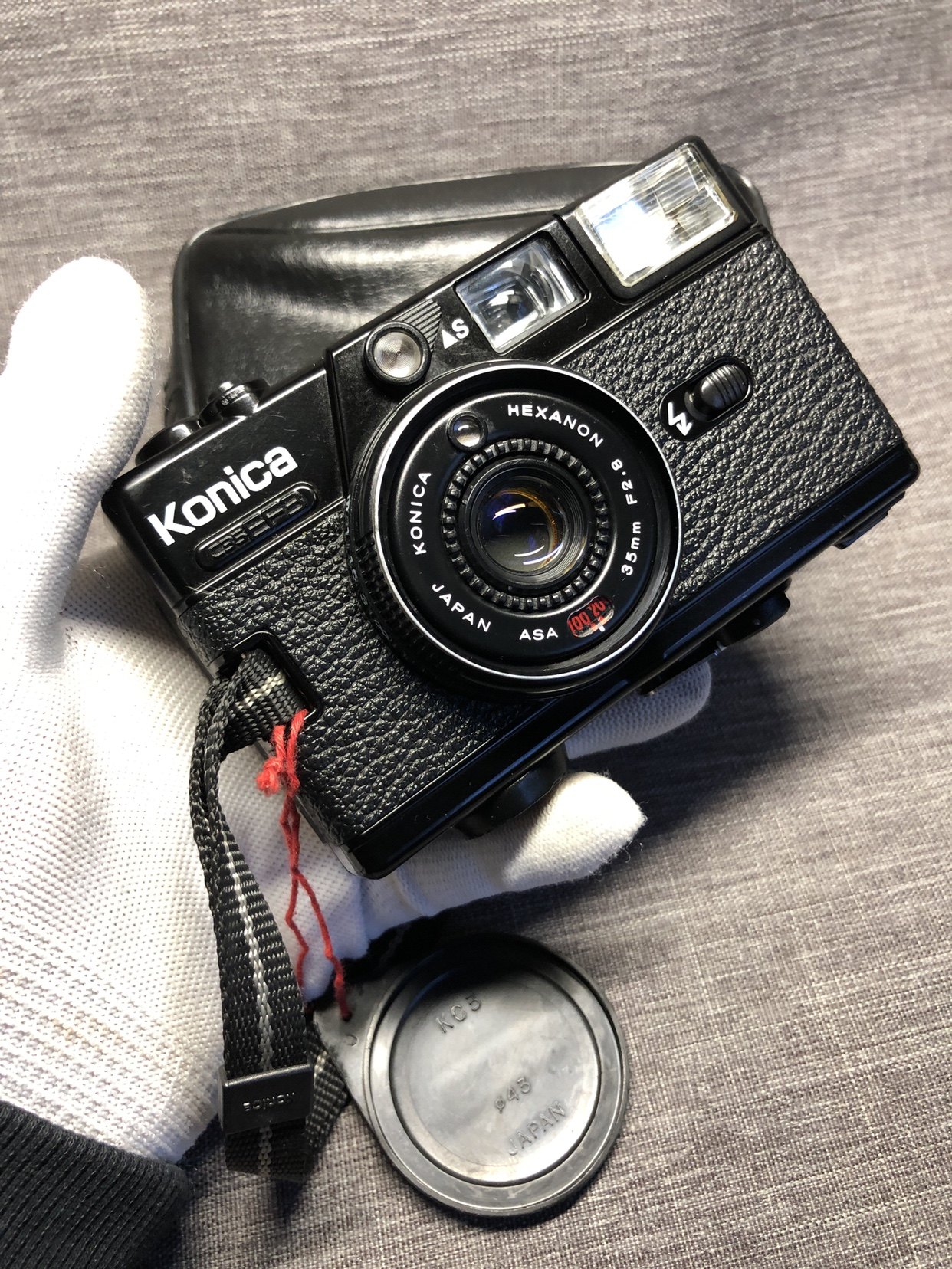 konica柯尼卡c35ef3胶卷胶片菲林中古复古机械定焦黑色旁轴相机