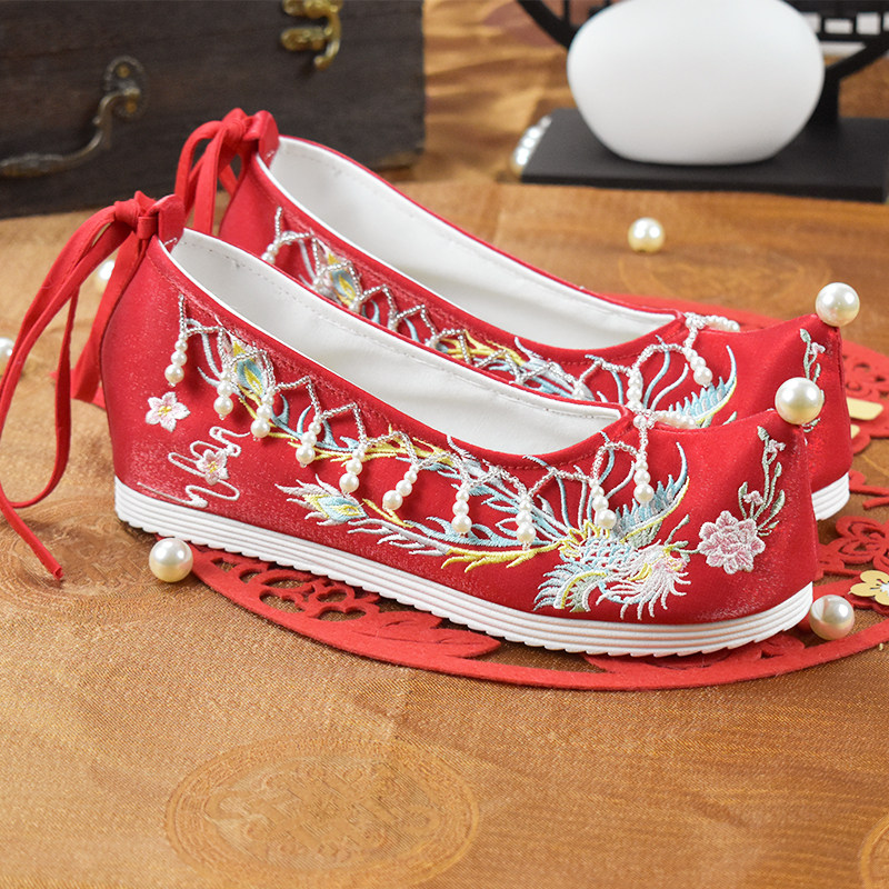 汉服鞋女古风绣花鞋秀禾中式婚鞋鞋内增高女鞋布鞋